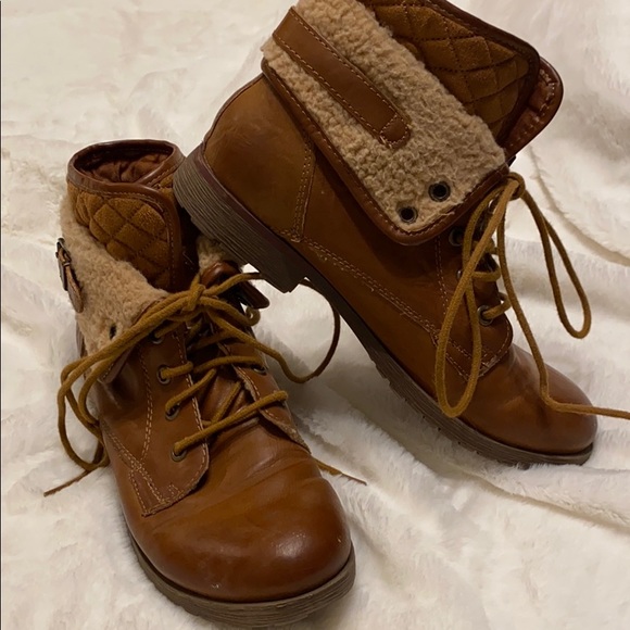 Women’s combat style boots - Picture 1 of 3